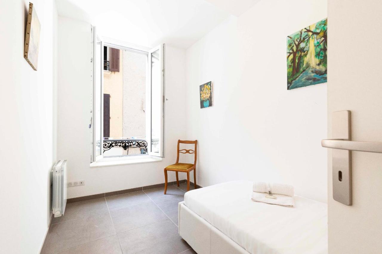 Maison De Ville Rue Fourmilliere Antibes Eksteriør bilde